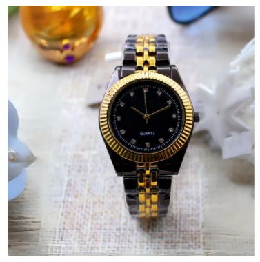 **Summary:** **Luxury two-tone stainless steel quartz watch**, stylish and classic, suitable for **men, women, and gifting**.